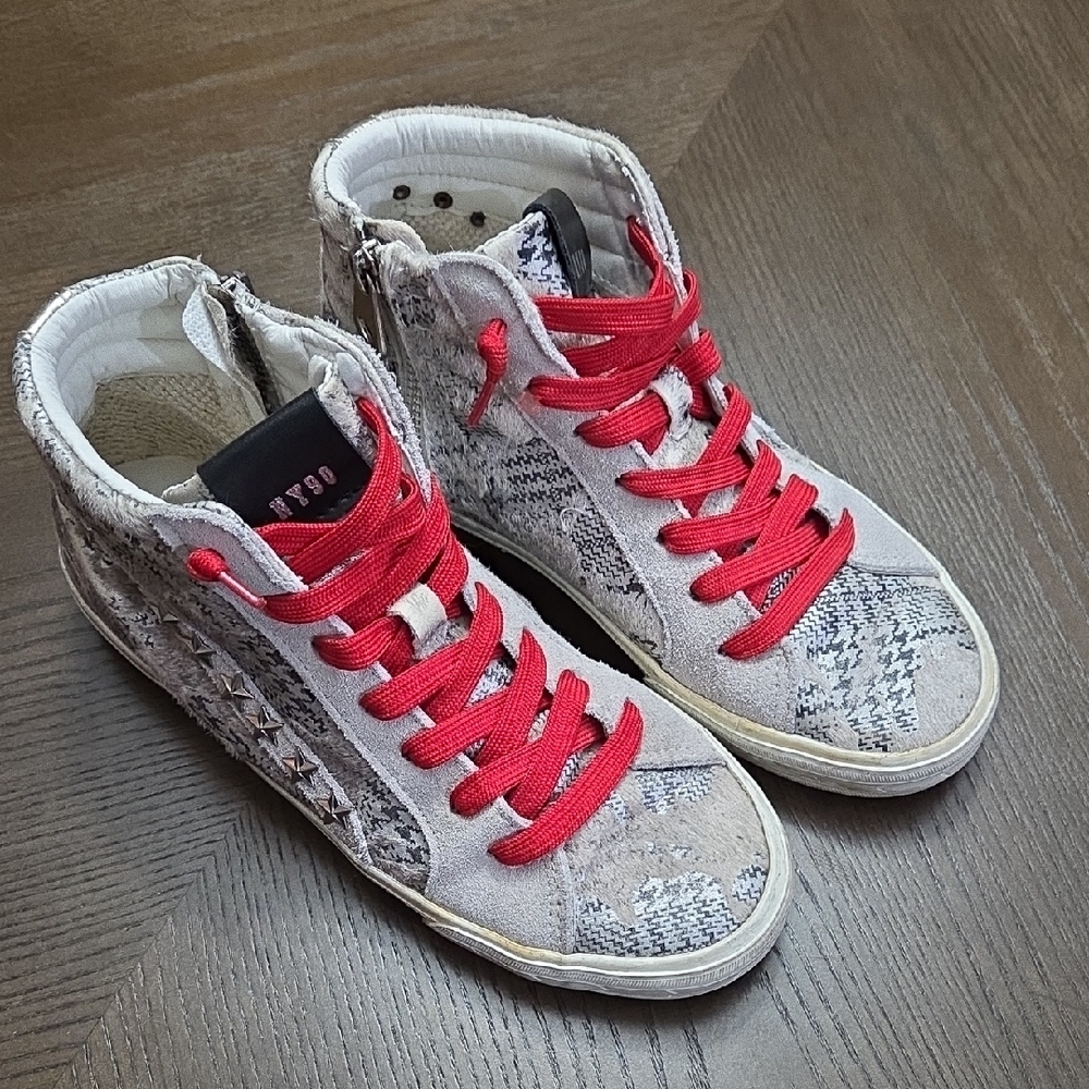Steve Madden Kenzie Calf Hair Gray and Red High-Top Sneakers Women's Size 7.5